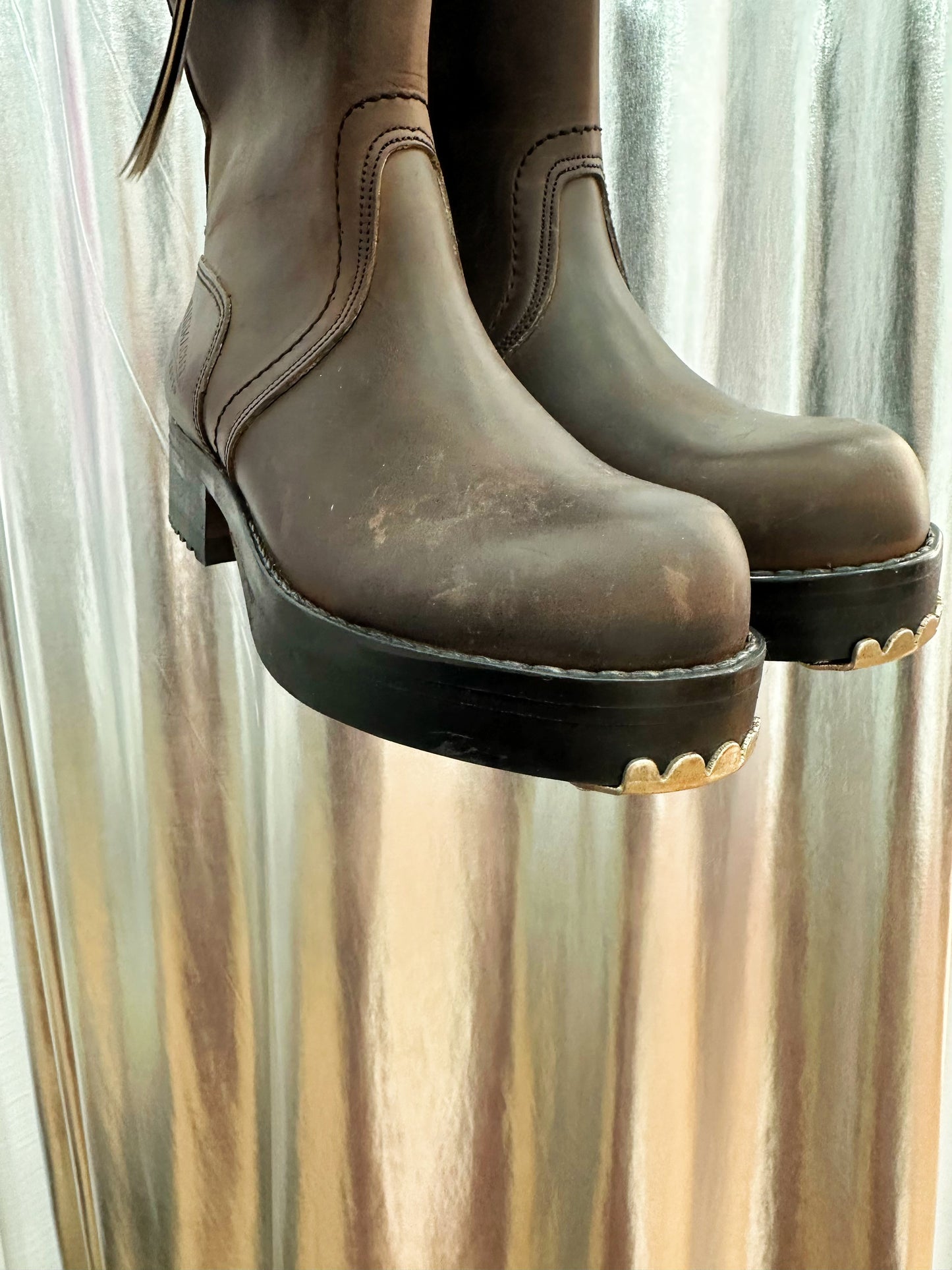 Deadstock leather boots