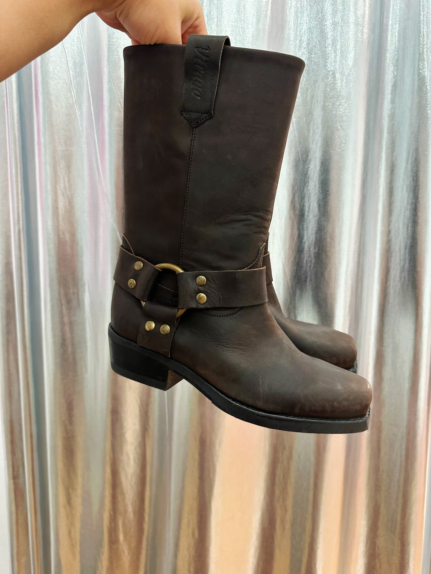 Deadstock leather boots