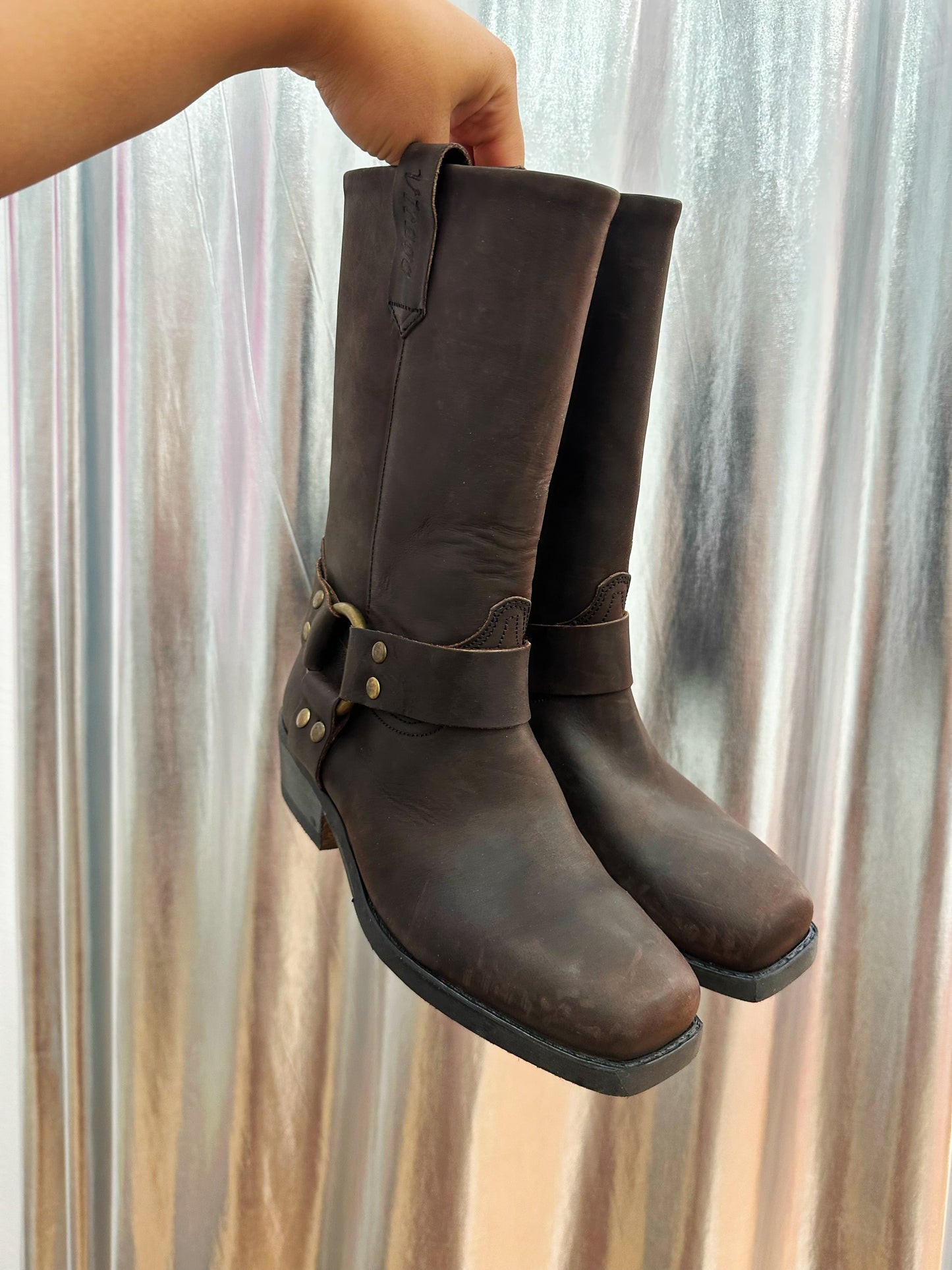 Deadstock leather boots
