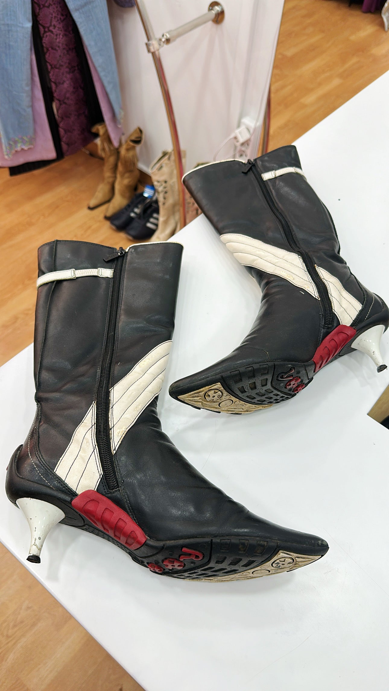 Replay motor boots