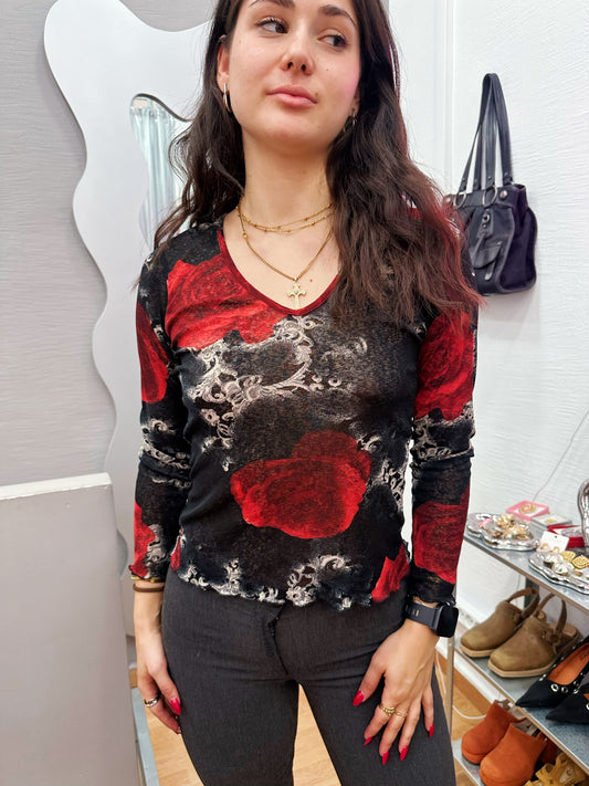 Mesh top with roses