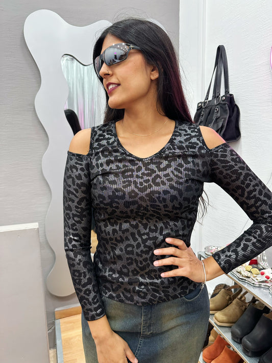 Off shoulder blouse