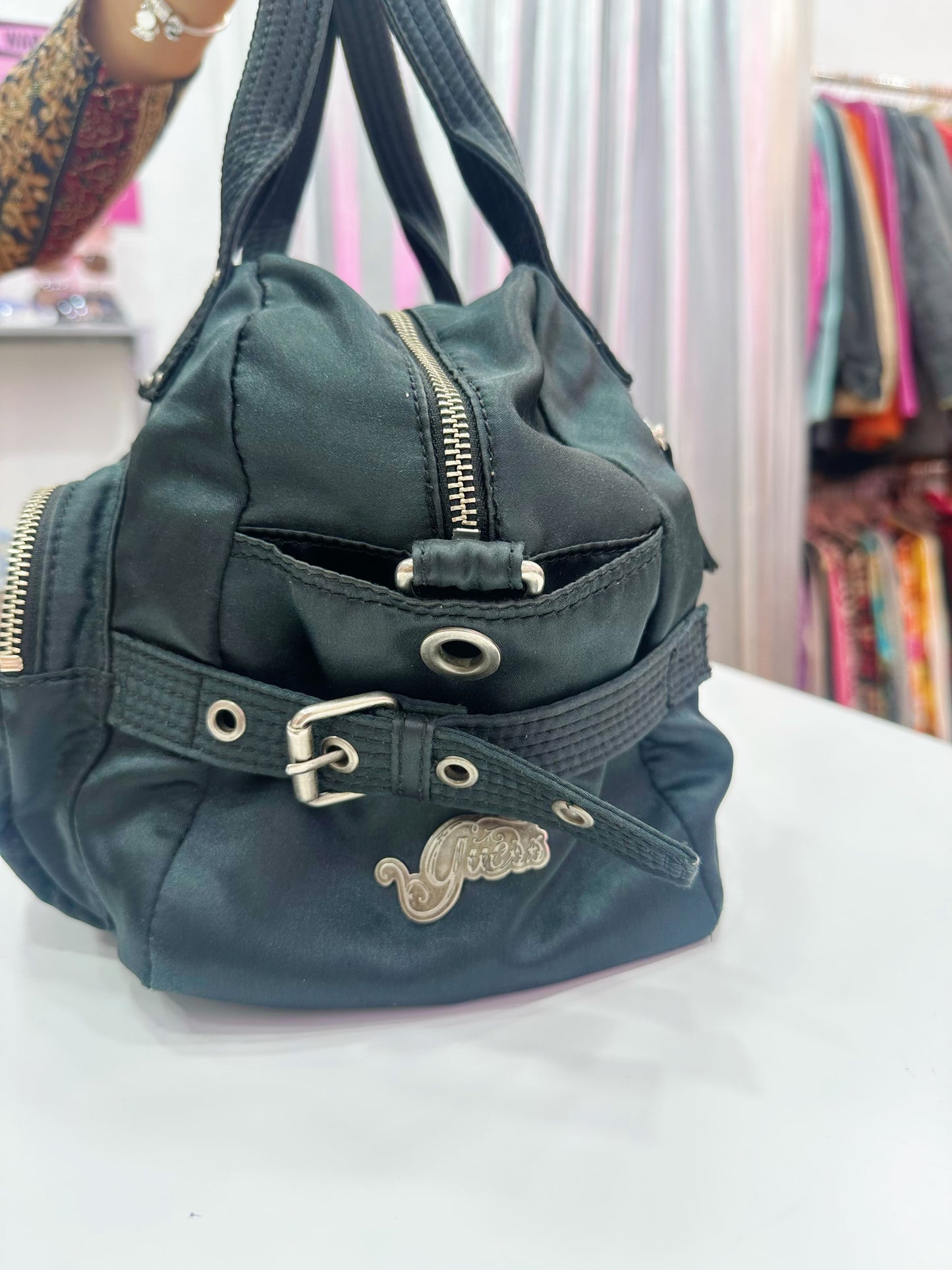 Vintage Guess bag