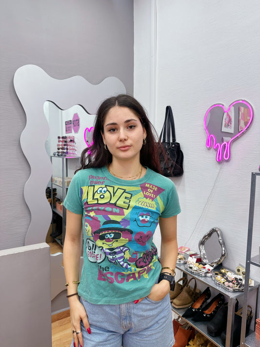 Graphic tee