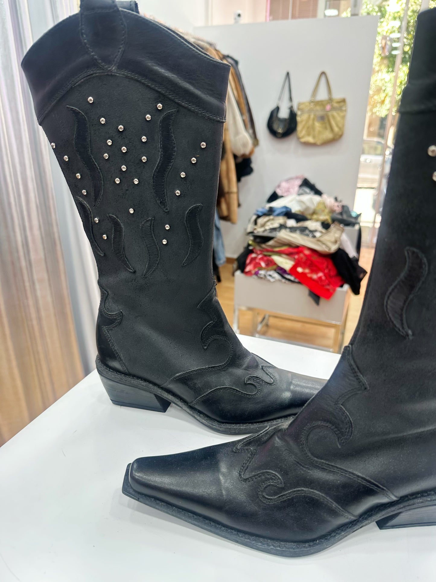 Deadstock leather cowboy  boots