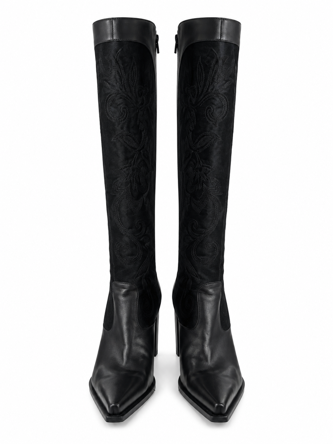 Deadstock leather boots with embroidery